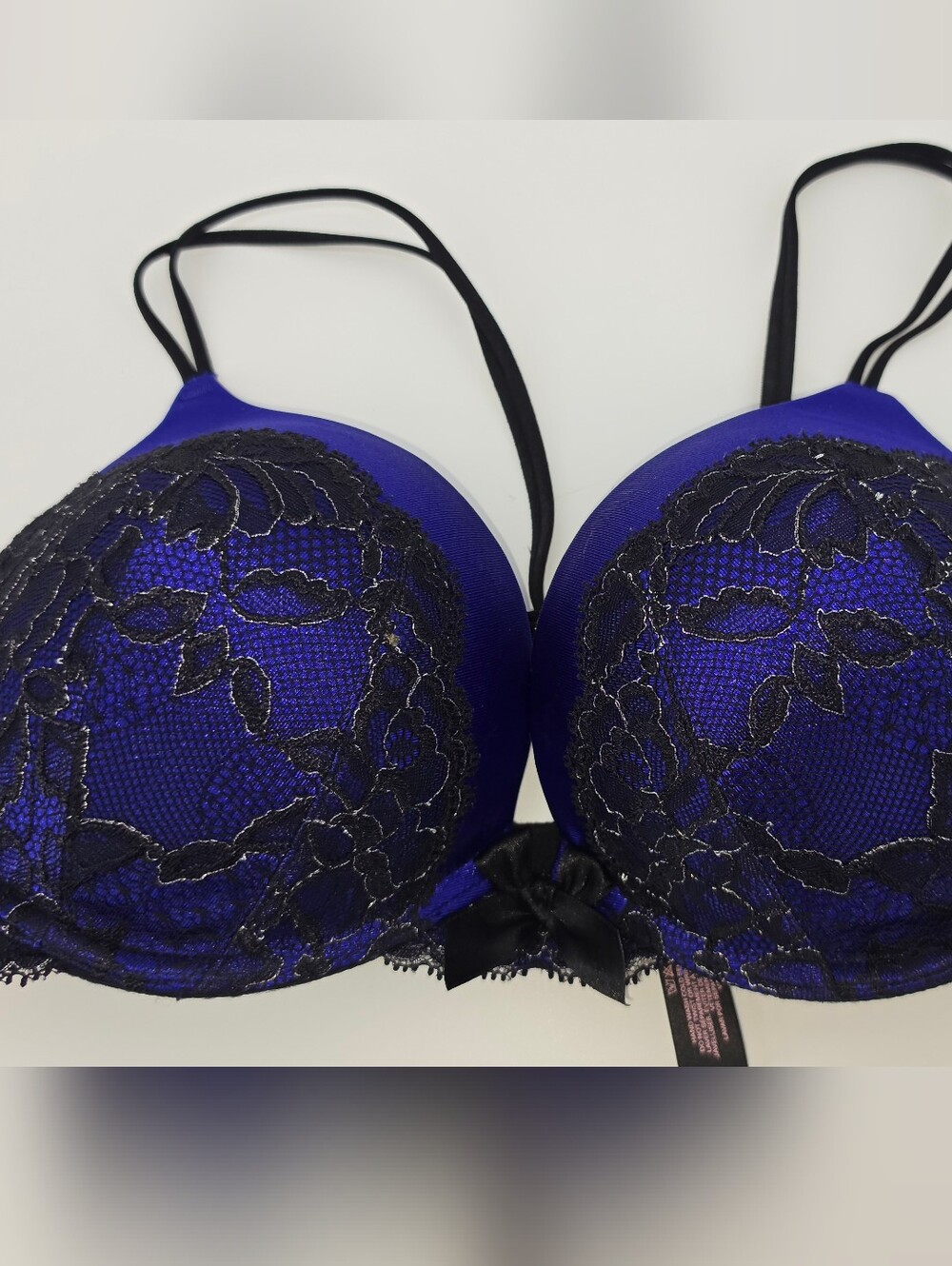 Victoria's Secret Blue Push-Up Lace Bra with Black Trim